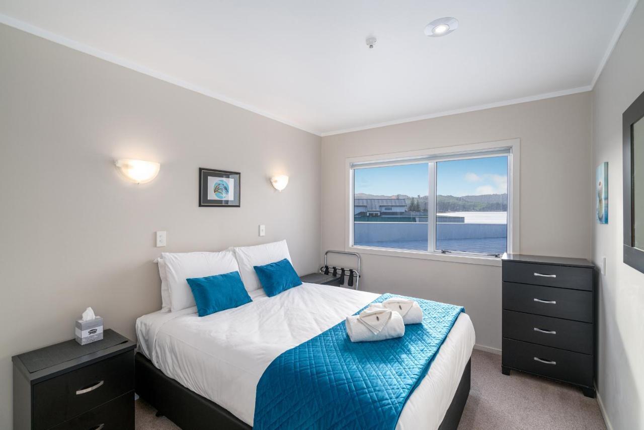 Waterfront Apartments Уитианга Екстериор снимка