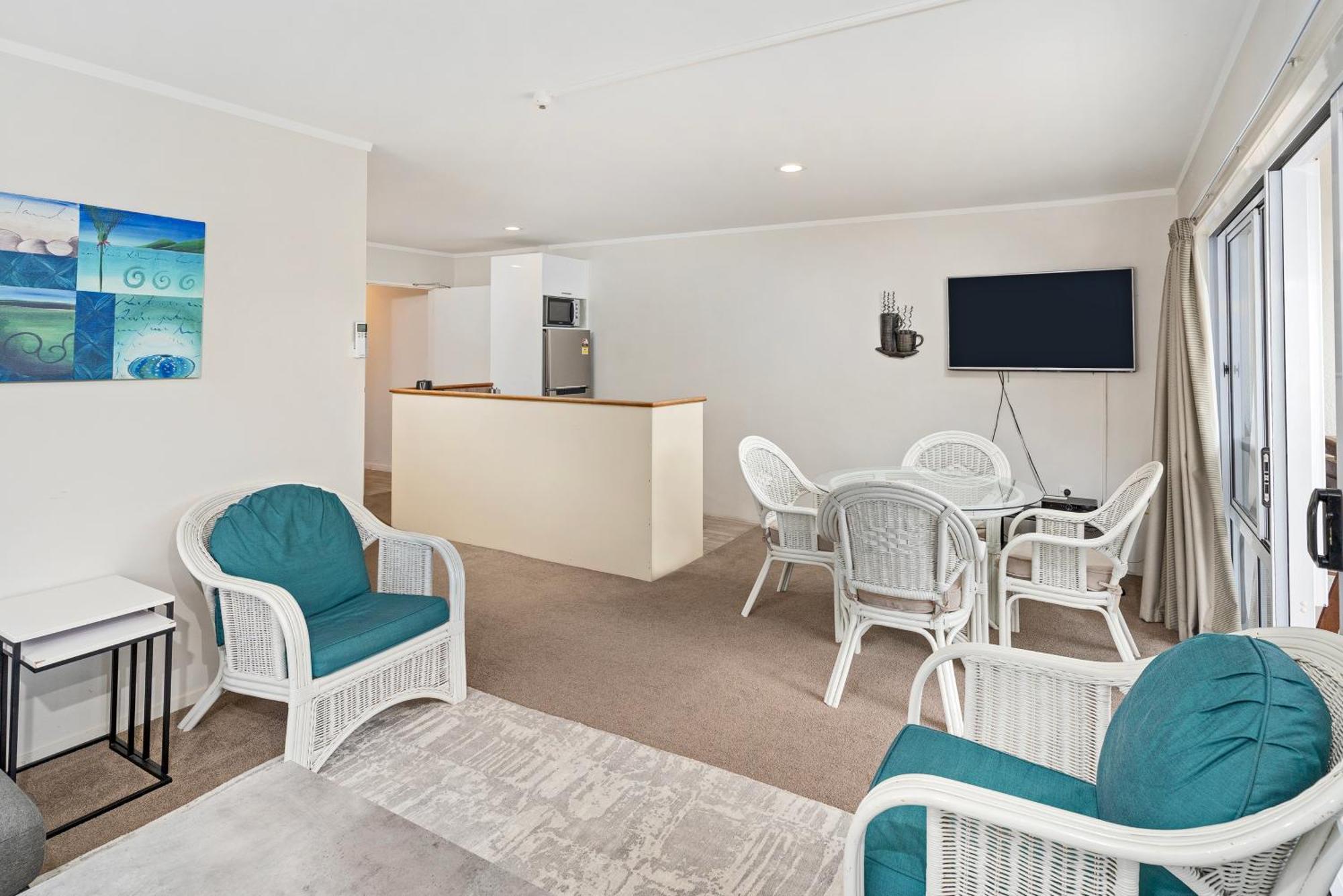 Waterfront Apartments Уитианга Екстериор снимка