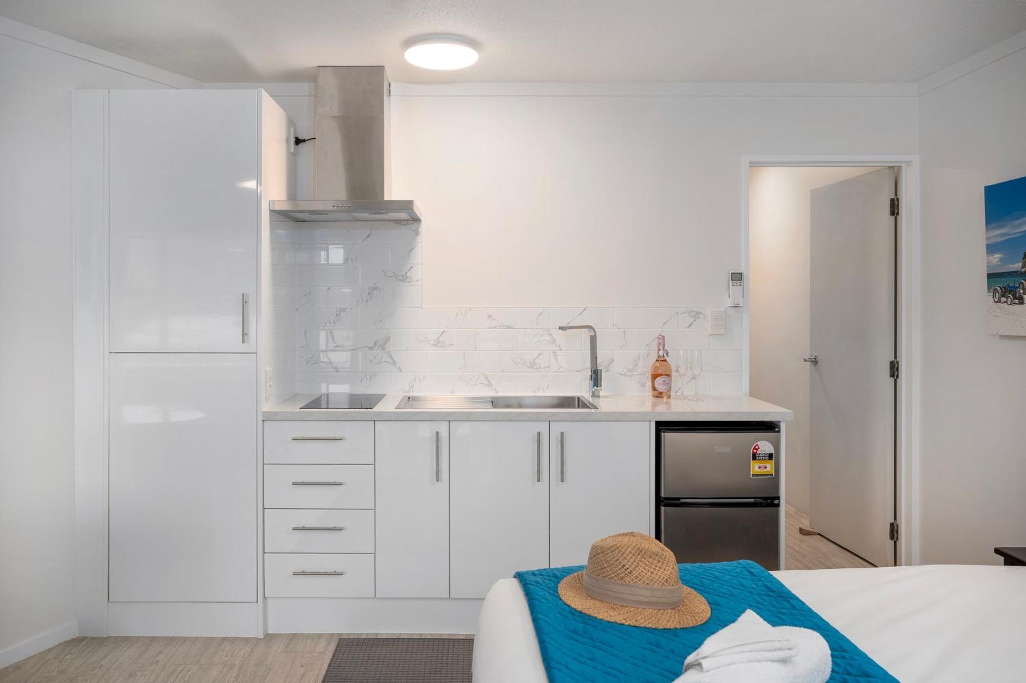 Waterfront Apartments Уитианга Екстериор снимка