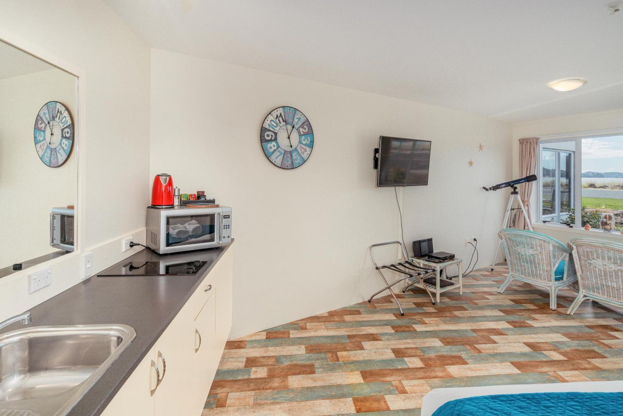 Waterfront Apartments Уитианга Екстериор снимка